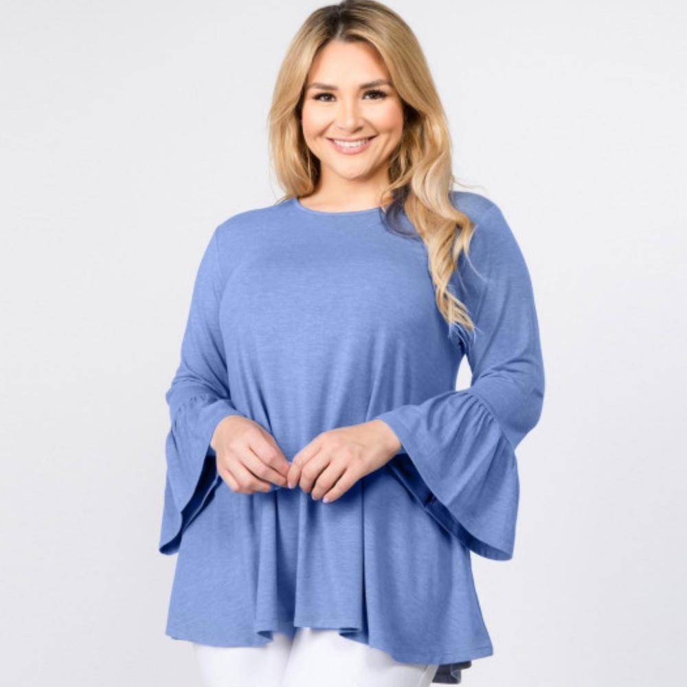Women's Plus Size Solid Color Bell Sleeve Tunic Top